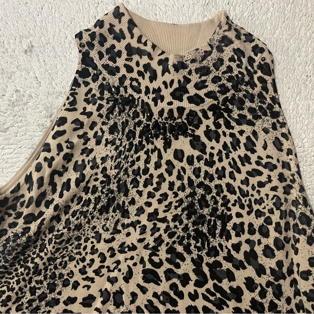 Vertigo Large Leopard Animal Print Sleeveless Top Blouse
